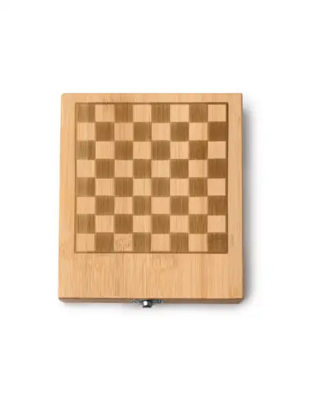 Cutie pentru cadou cu accesorii de vin si piese de sah