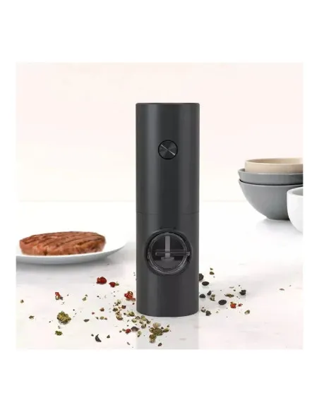 Rasnita electrica pentru sare, piper sau condimente