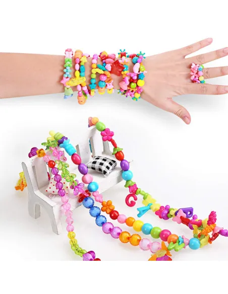 Set Mărgele DIY 550 Piese Colorate pentru Copii – Cutie cu 24 Compartimente