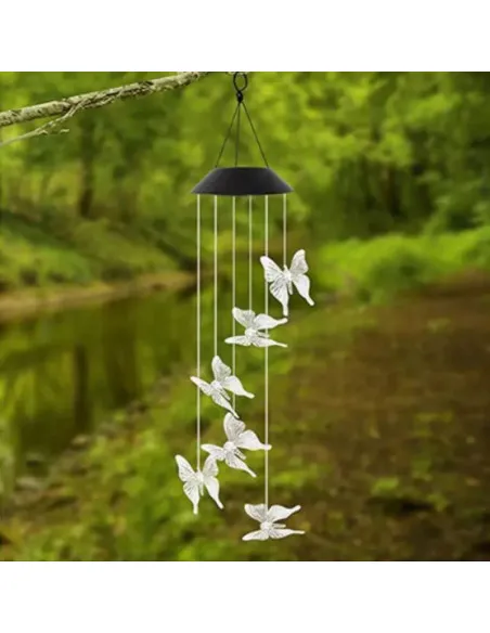Decoratiune cu 6 fluturi incarcare solara si jocuri de lumini pentru gradina