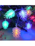 Instalatie solara cu Conuri de brad, 50 LED-uri, multicolor, 8 jocuri de lumini, 5m