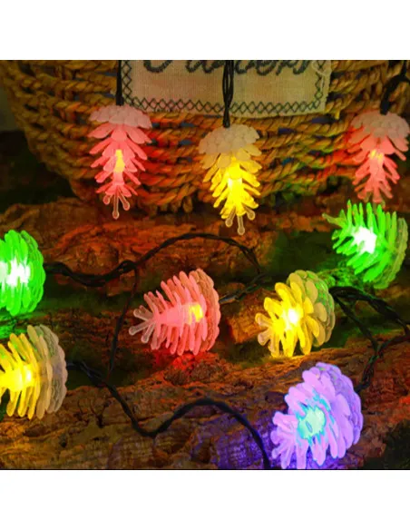 Instalatie solara cu Conuri de brad, 50 LED-uri, multicolor, 8 jocuri de lumini, 5m