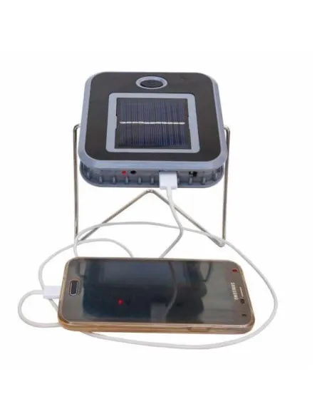 Lampa solara cu functie de baterie externa