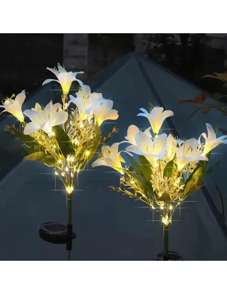 Set 2 Lămpi Solare LED Chic Mania, 6 Crini Albi, 70 cm, IP65