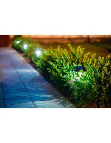 Set 4 Lămpi Solare LED de Grădină, 2 Moduri Iluminare: Alb Cald și RGB