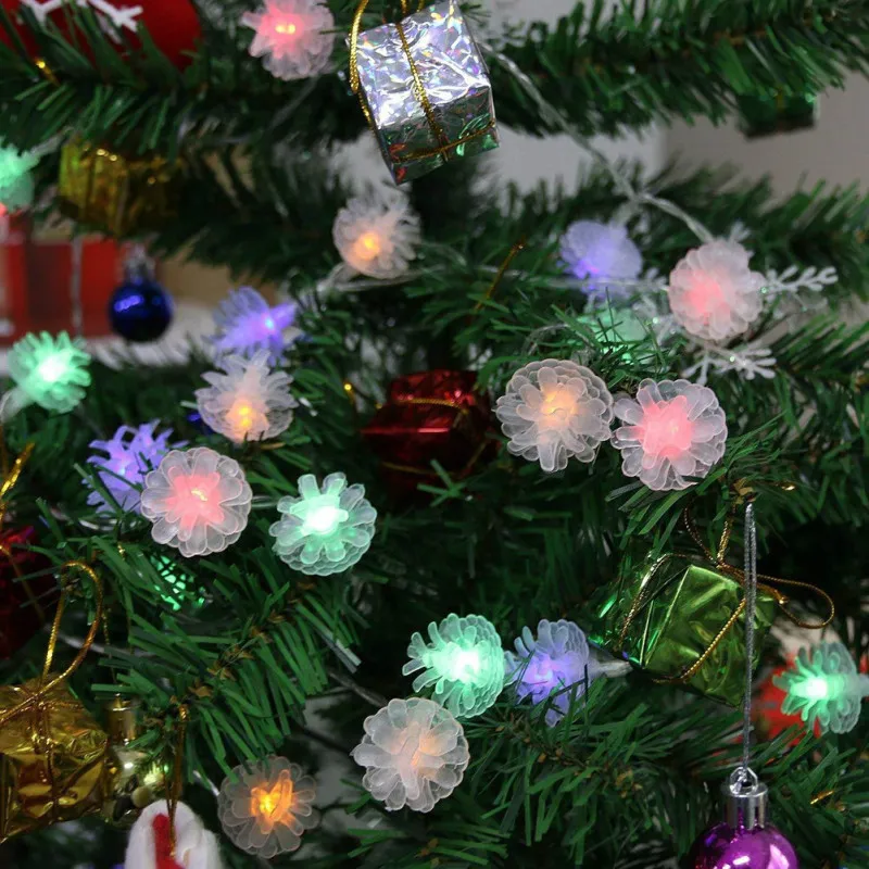 Set 2 x Instalație Solară cu Conuri de Brad, 50 LED-uri Multicolor, 8 Jocuri de Lumini, 5 m