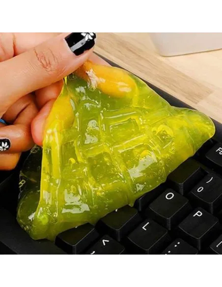 Gel elastic pentru indepartarea murdariei si a