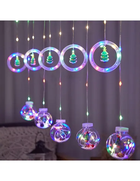 Instalatie led tip perdea cu diferite figurine, cercuri si globuri luminoase